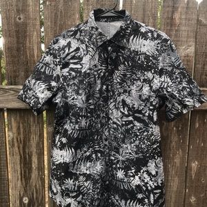 Lululemon All Town Buttondown Short Sleeve